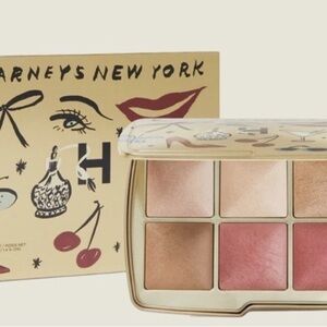 Hourglass Barney’s of New York Ambient Lighting Palette